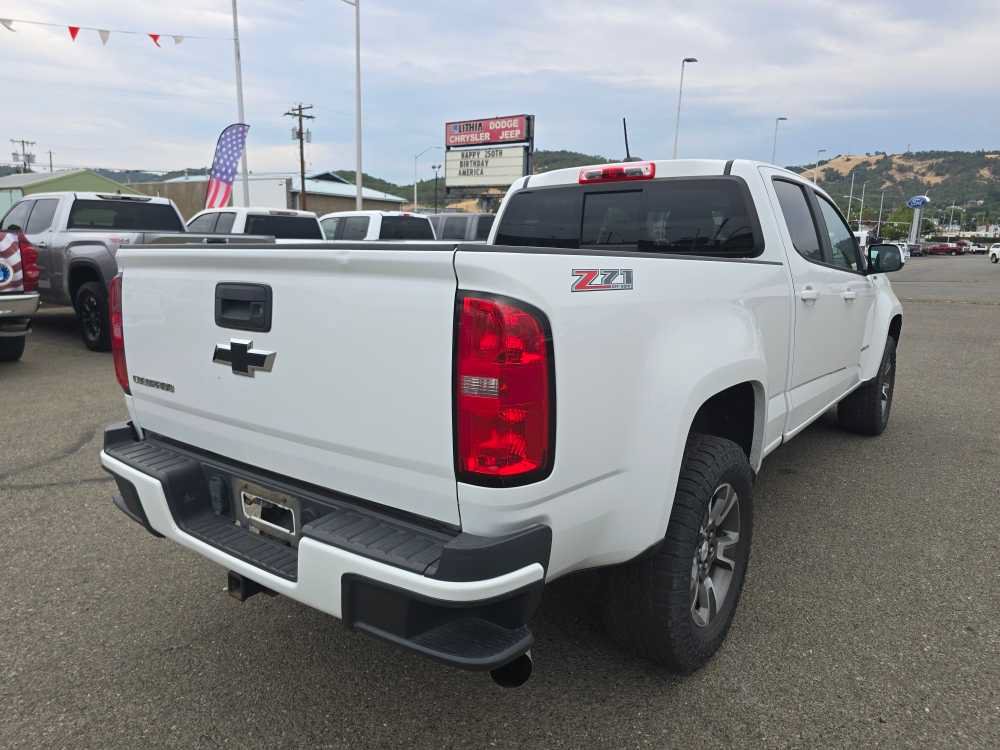 Used 2017 Chevrolet Colorado Z71 AWD/4WD image 3