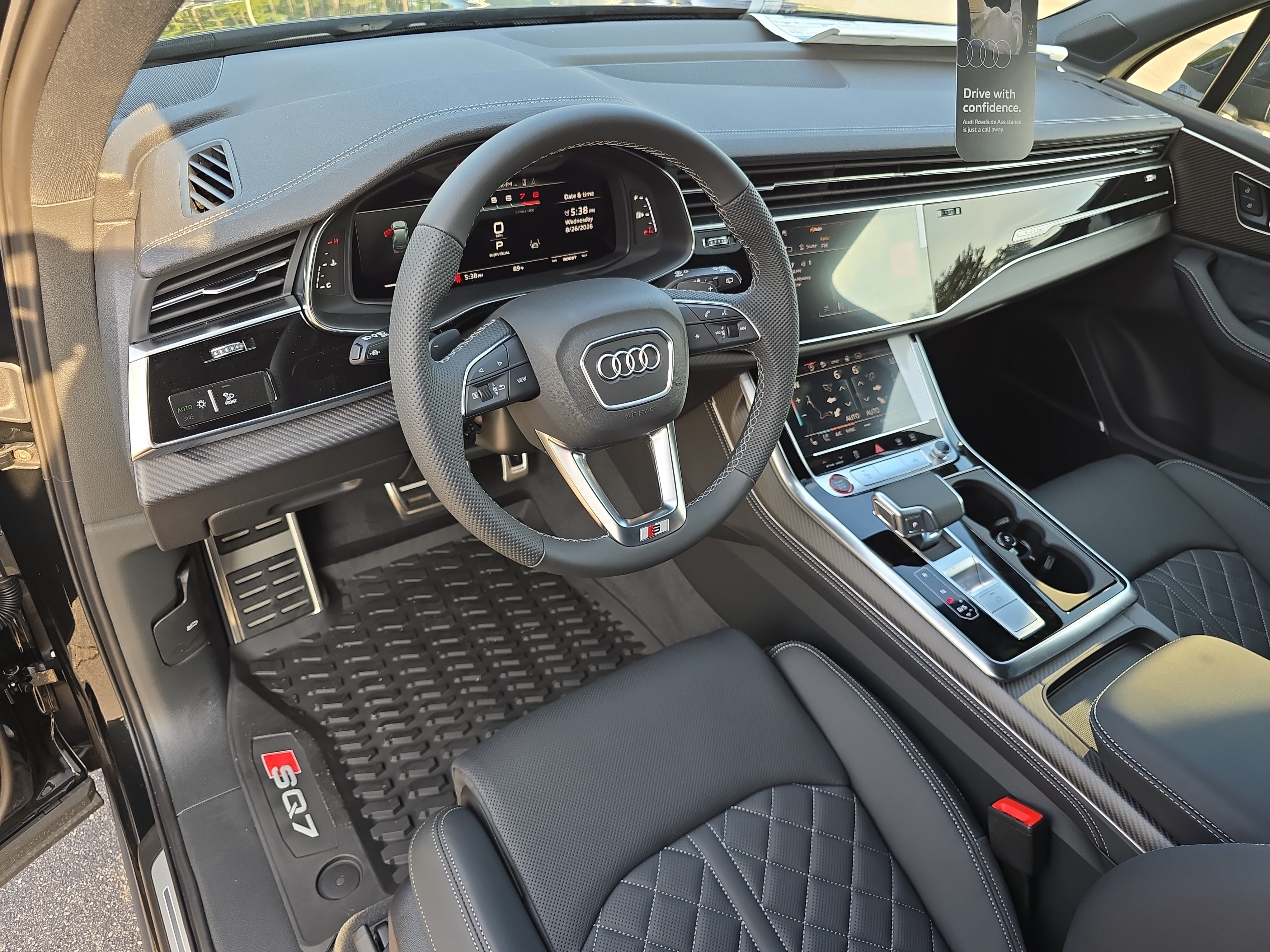 New 2026 Audi SQ7 Premium Plus AWD/4WD image 18