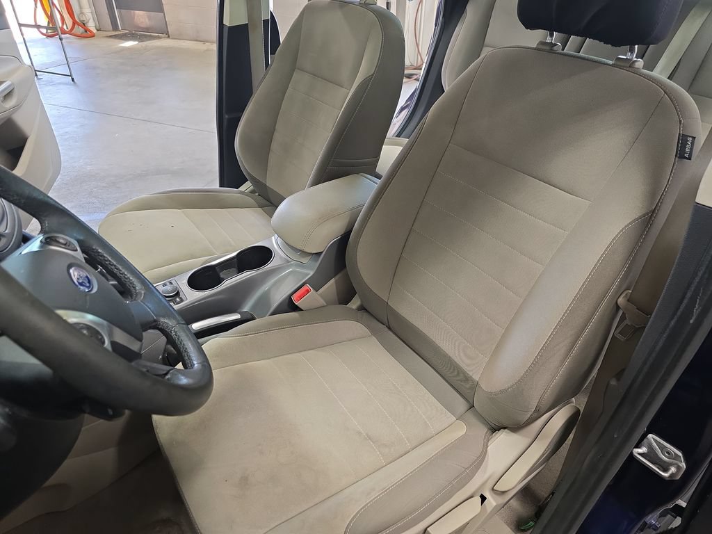 Used 2016 Ford C-MAX SE w/ Equipment Group 202A FWD image 44