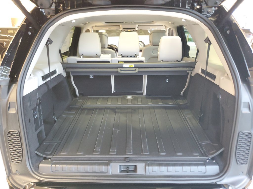 New 2026 Land Rover Discovery Dynamic SE AWD/4WD image 34