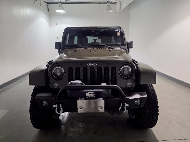 Used 2015 Jeep Wrangler Unlimited Rubicon w/ Max Tow Package AWD/4WD image 2