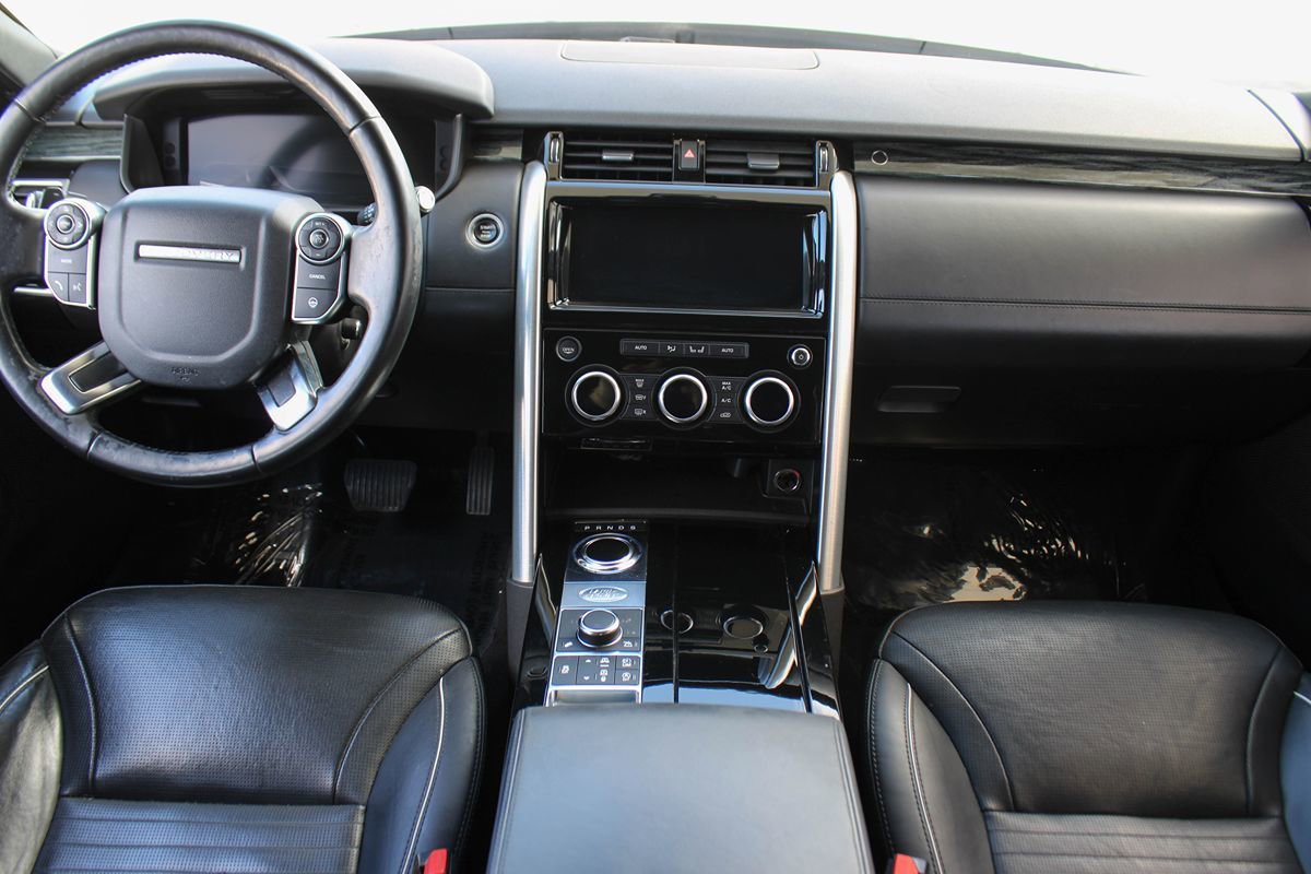Used 2018 Land Rover Discovery HSE Luxury AWD/4WD image 11