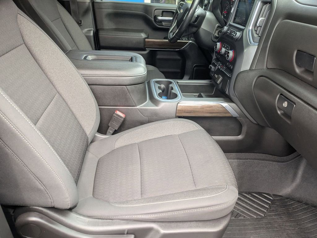Used 2022 Chevrolet Silverado 2500 LT w/ Convenience Package AWD/4WD image 24