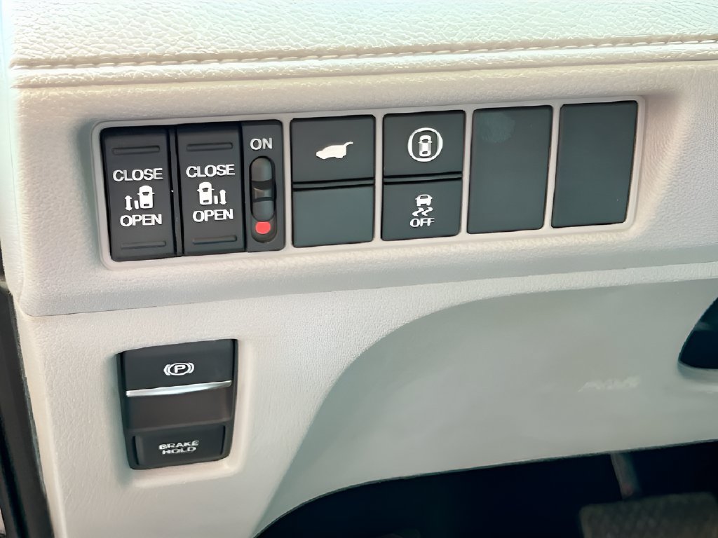 Used 2023 Honda Odyssey EX-L image 10