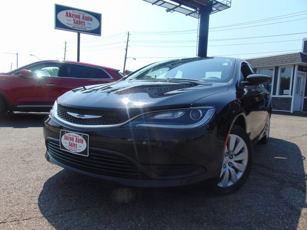 Used 2016 Chrysler 200 LX image 31