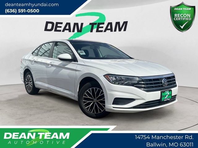 Used 2020 Volkswagen Jetta SE w/ SE Cold Weather Package image 1