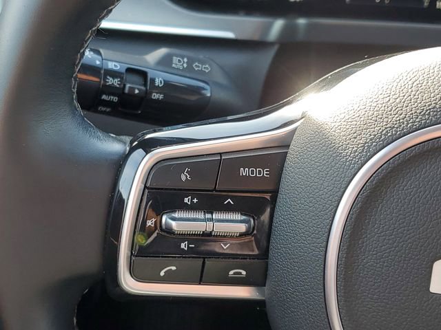 Certified 2023 Kia Sorento SX AWD/4WD image 23