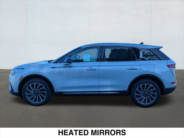 New 2025 Lincoln Corsair Reserve image 3