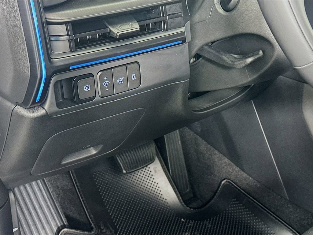 Certified 2025 Hyundai Santa Fe Calligraphy image 10