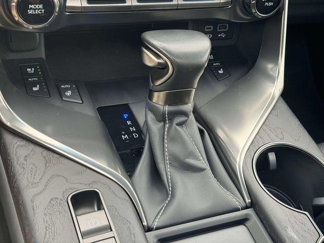 Used 2024 Lexus LX 600 4WD w/ Interior Upgrade Package image 37
