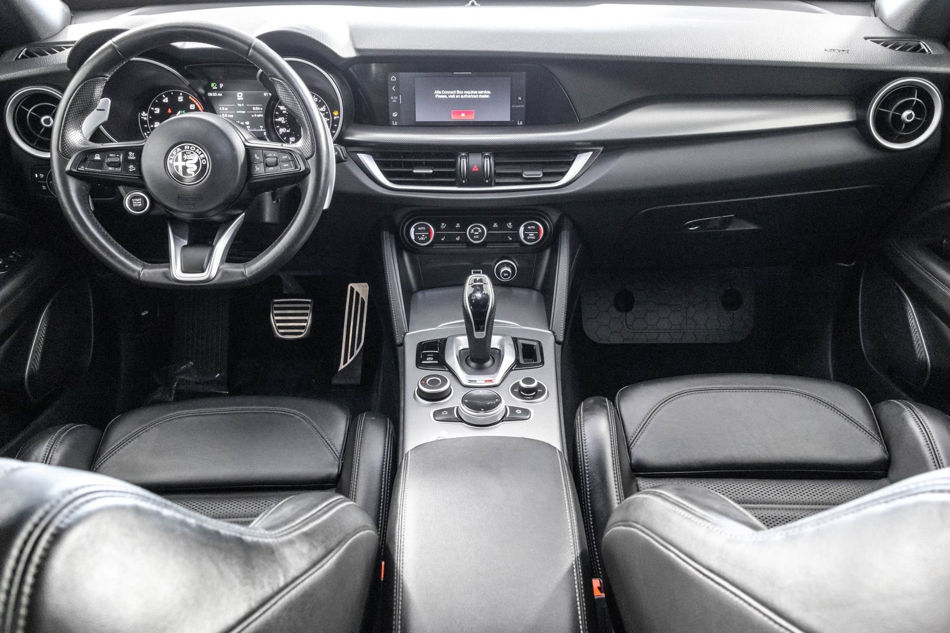 Used 2023 Alfa Romeo Stelvio Veloce AWD/4WD image 25