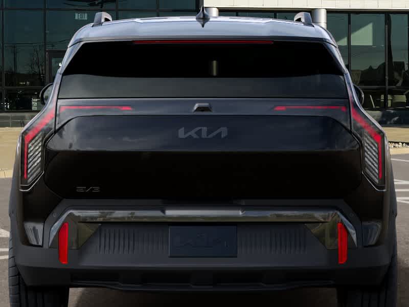 New 2027 Kia EV3 Land FWD image 13