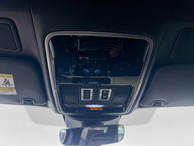 Used 2019 Land Rover Range Rover Long Wheelbase Autobiography AWD/4WD image 20