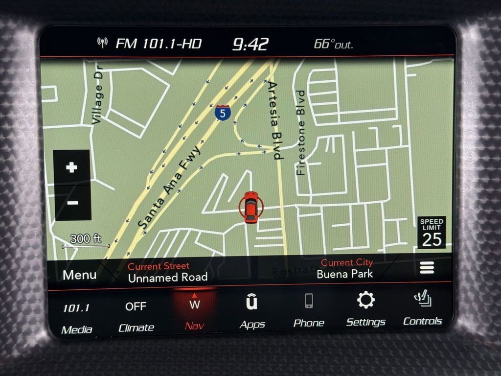 Used 2022 Dodge Charger SRT Hellcat w/ Navigation & Travel Group image 19