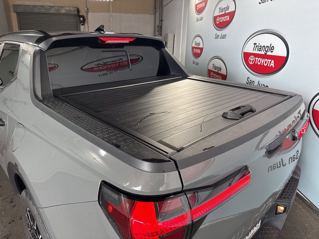 Used 2023 Hyundai Santa Cruz SEL image 13