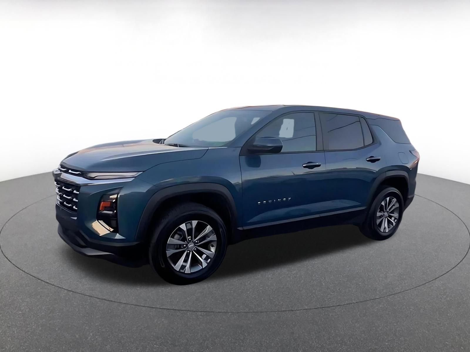 Used 2025 Chevrolet Equinox LT image 8