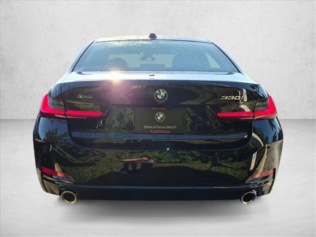 New 2026 BMW 330i xDrive Sedan w/ Convenience Package AWD/4WD image 4