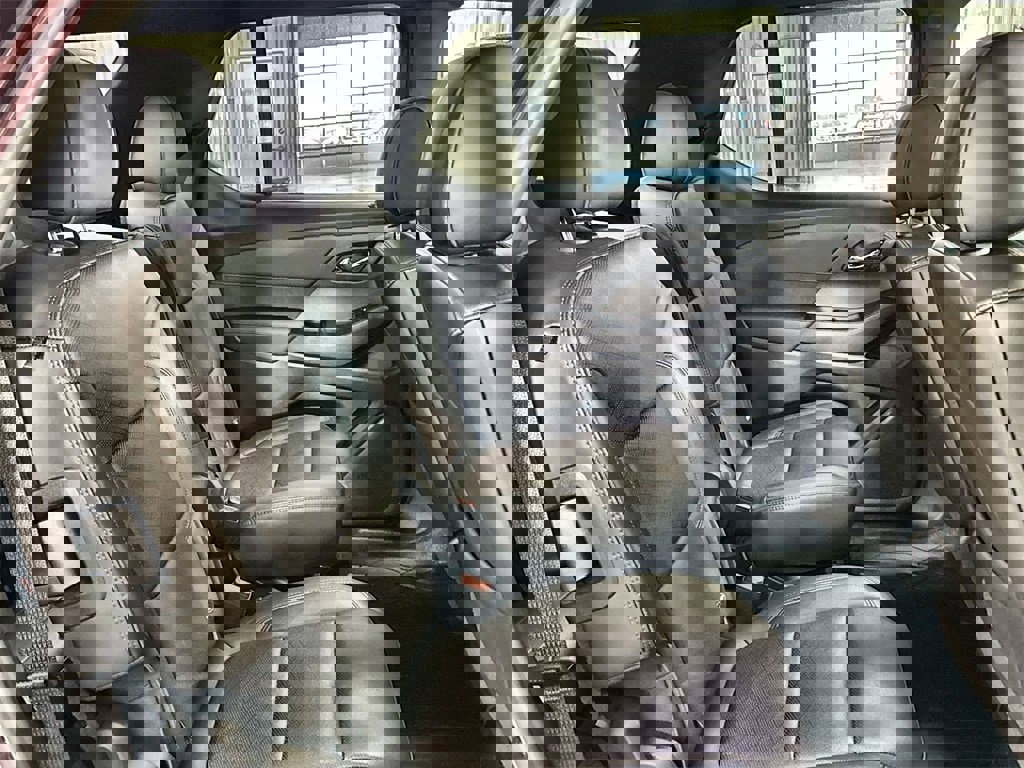 Used 2023 Chevrolet Traverse High Country w/ LPO, Floor Liner Package image 32