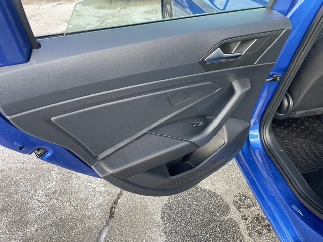 Used 2022 Volkswagen Jetta S image 14