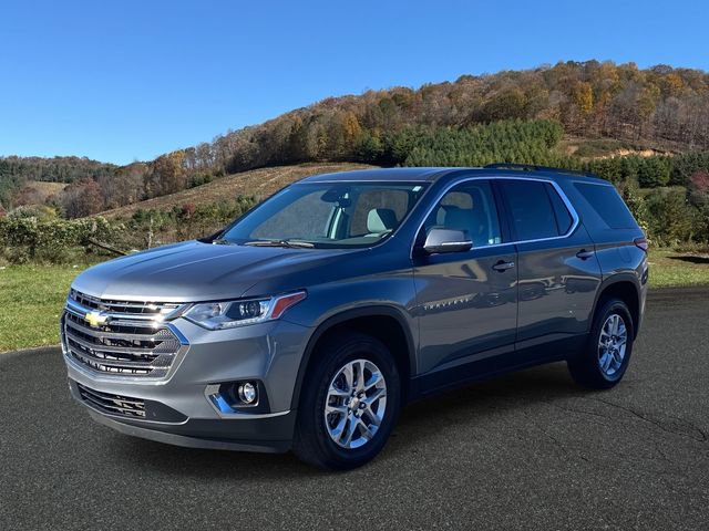 Used 2021 Chevrolet Traverse LT image 3