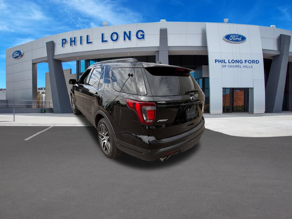 Used 2018 Ford Explorer Sport AWD/4WD image 3