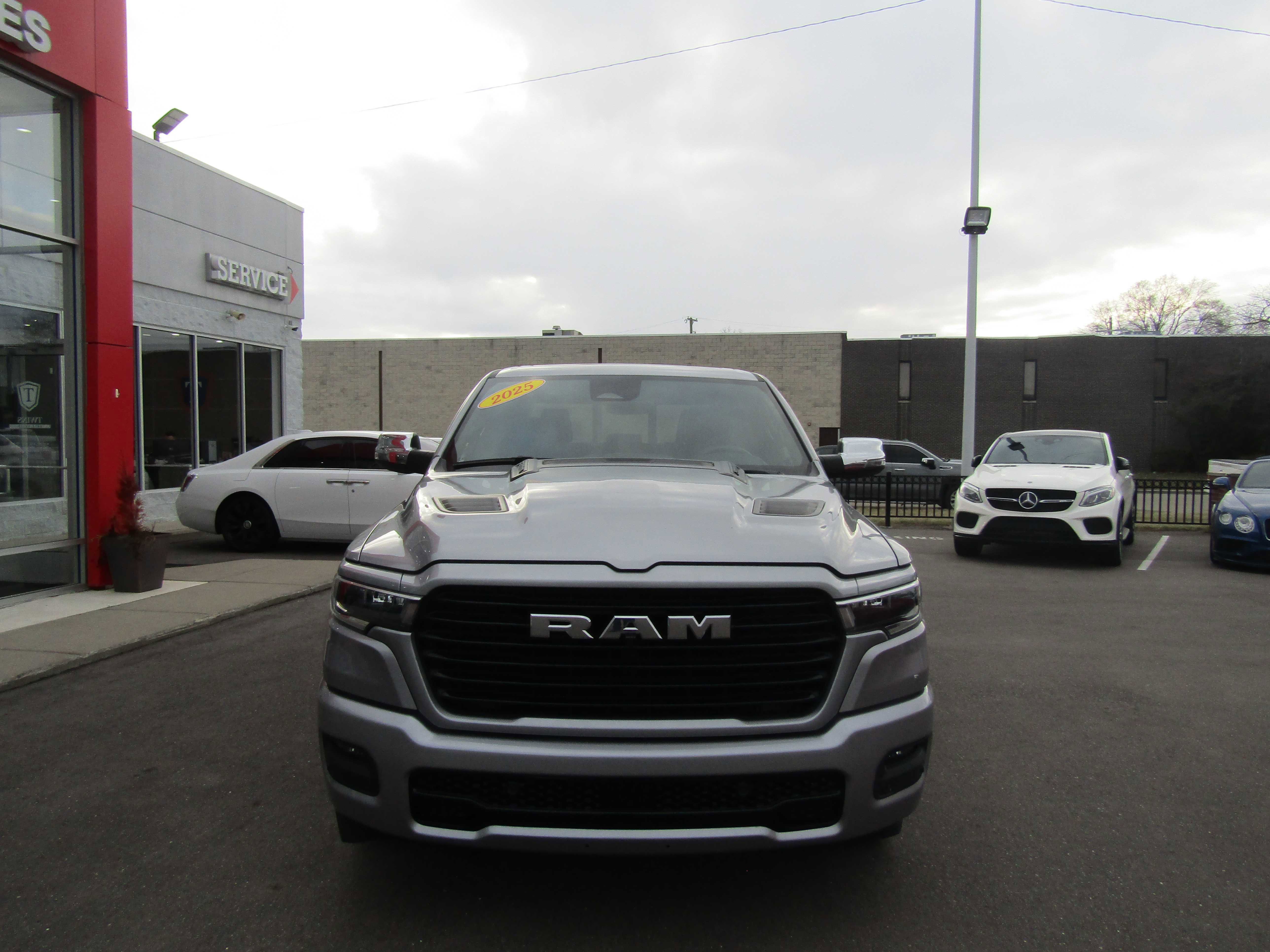 Used 2025 RAM 1500 Laramie w/ Sport Appearance Package image 3