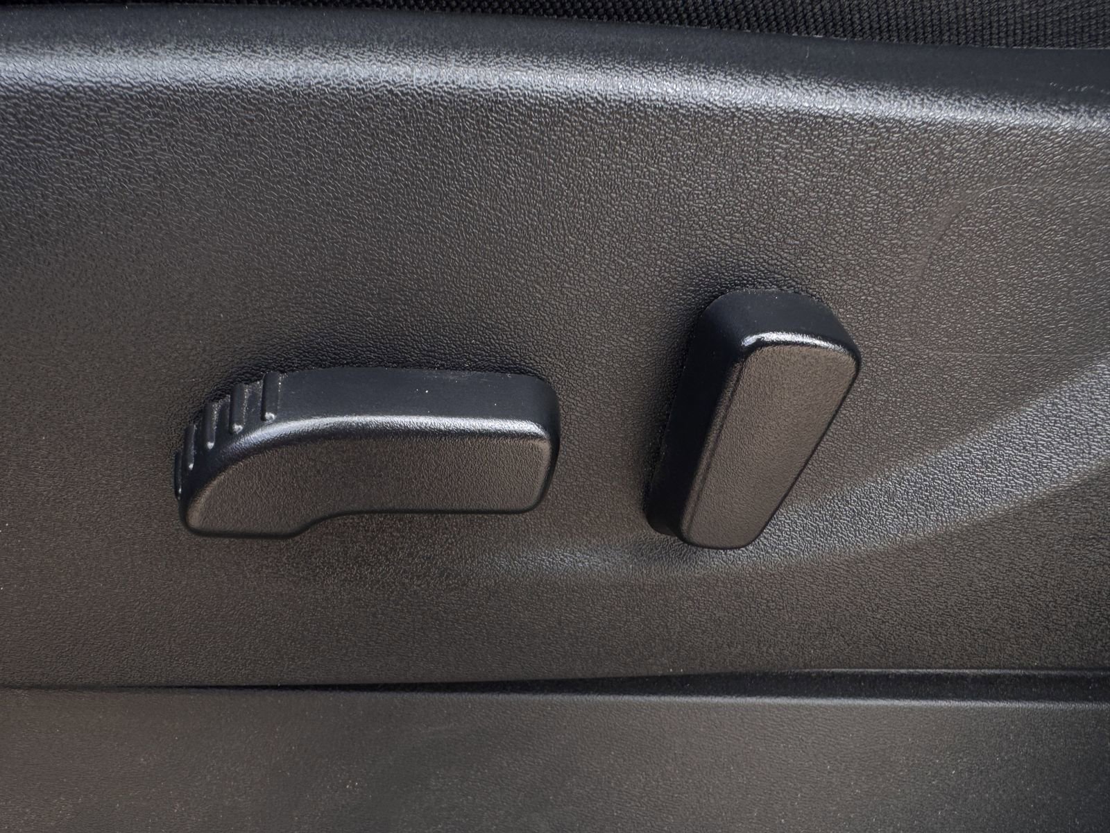 Used 2024 Nissan Frontier PRO-4X w/ Pro Convenience Package image 27