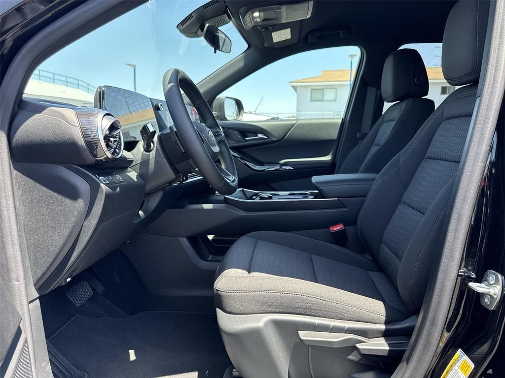 New 2026 Chevrolet Equinox LT FWD image 22