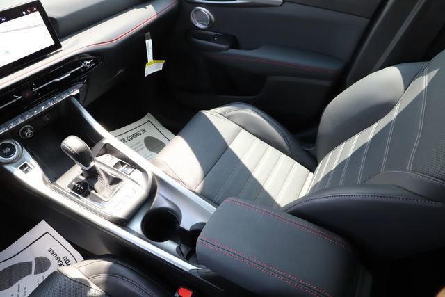 Used 2024 Dodge Hornet R/T Plus w/ Tech Pack Plus w/o Parking AWD/4WD image 29
