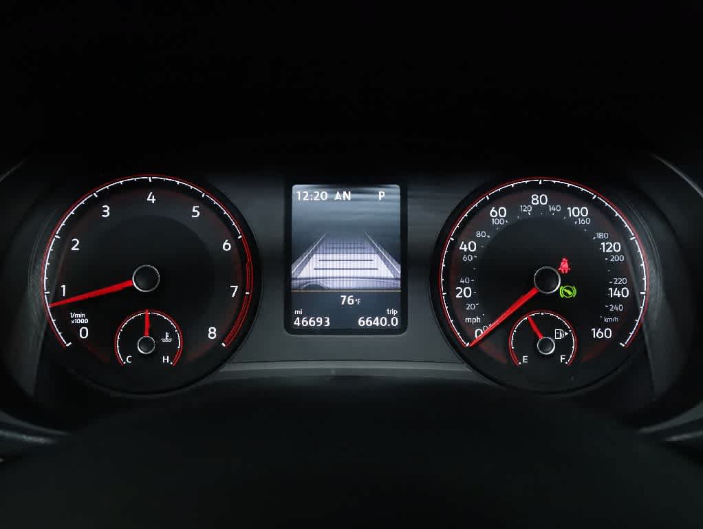 Certified 2022 Volkswagen Passat 2.0T SE FWD image 25