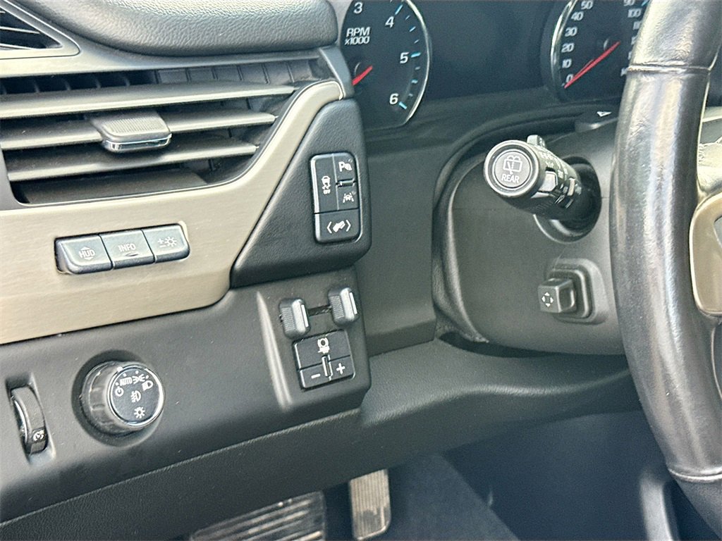 Used 2020 GMC Yukon XL Denali image 11