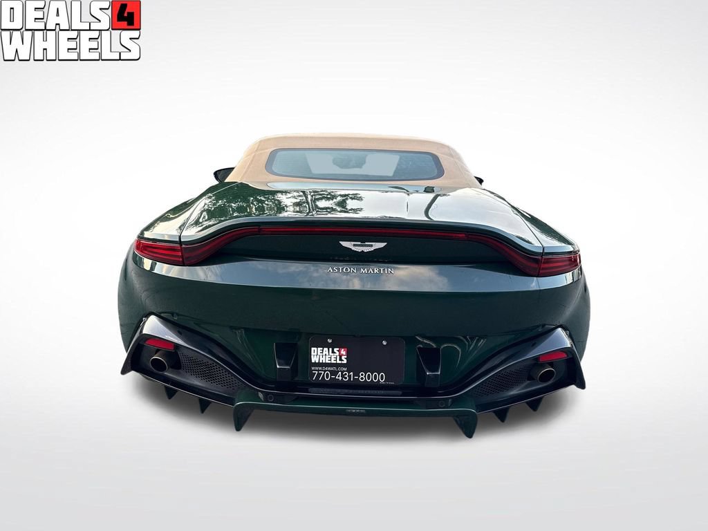 Used 2021 Aston Martin V8 Vantage Roadster RWD image 39