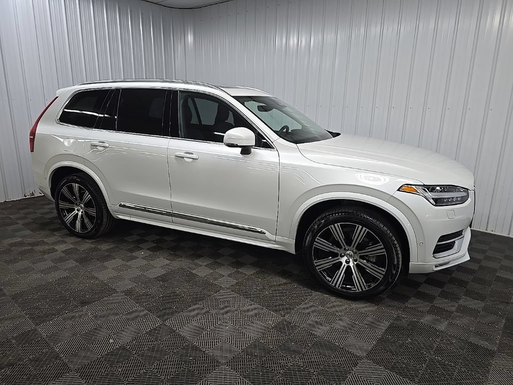 Used 2025 Volvo XC90 B6 Plus w/ Protection Package Premier