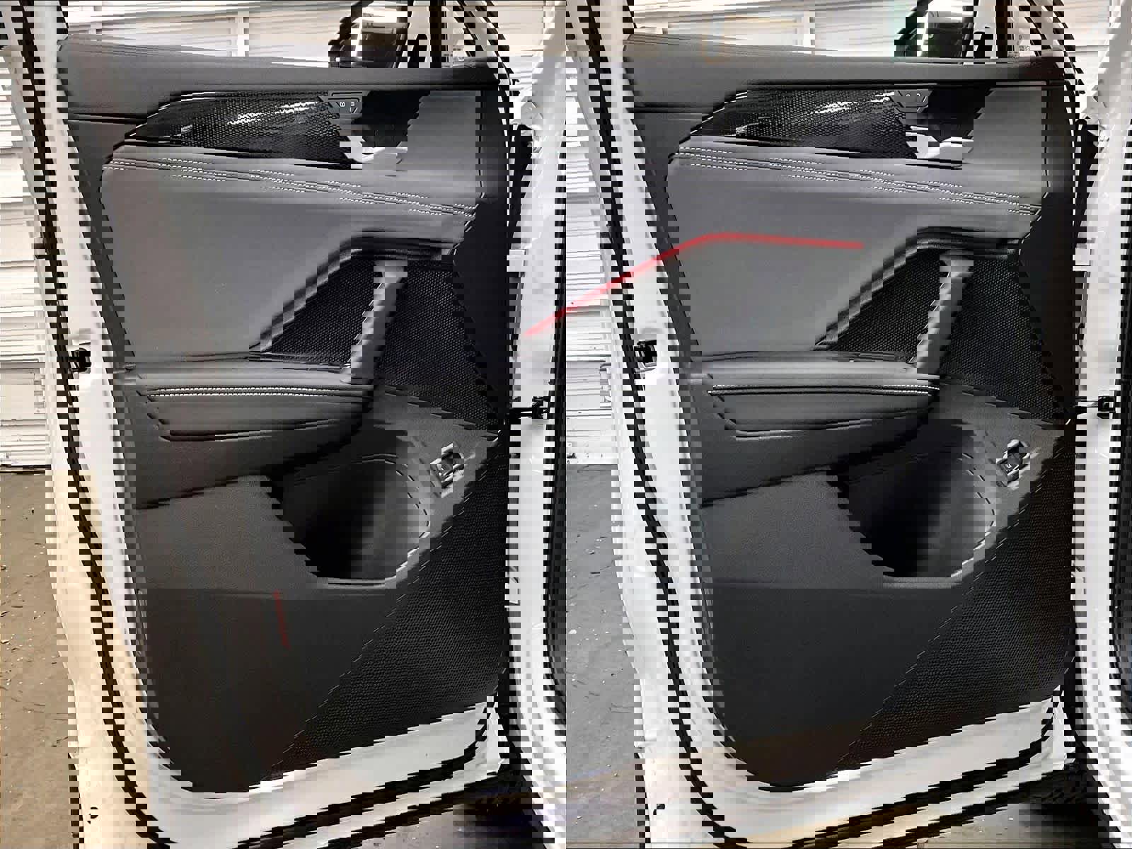 Certified 2025 Volkswagen Tiguan SE FWD image 24