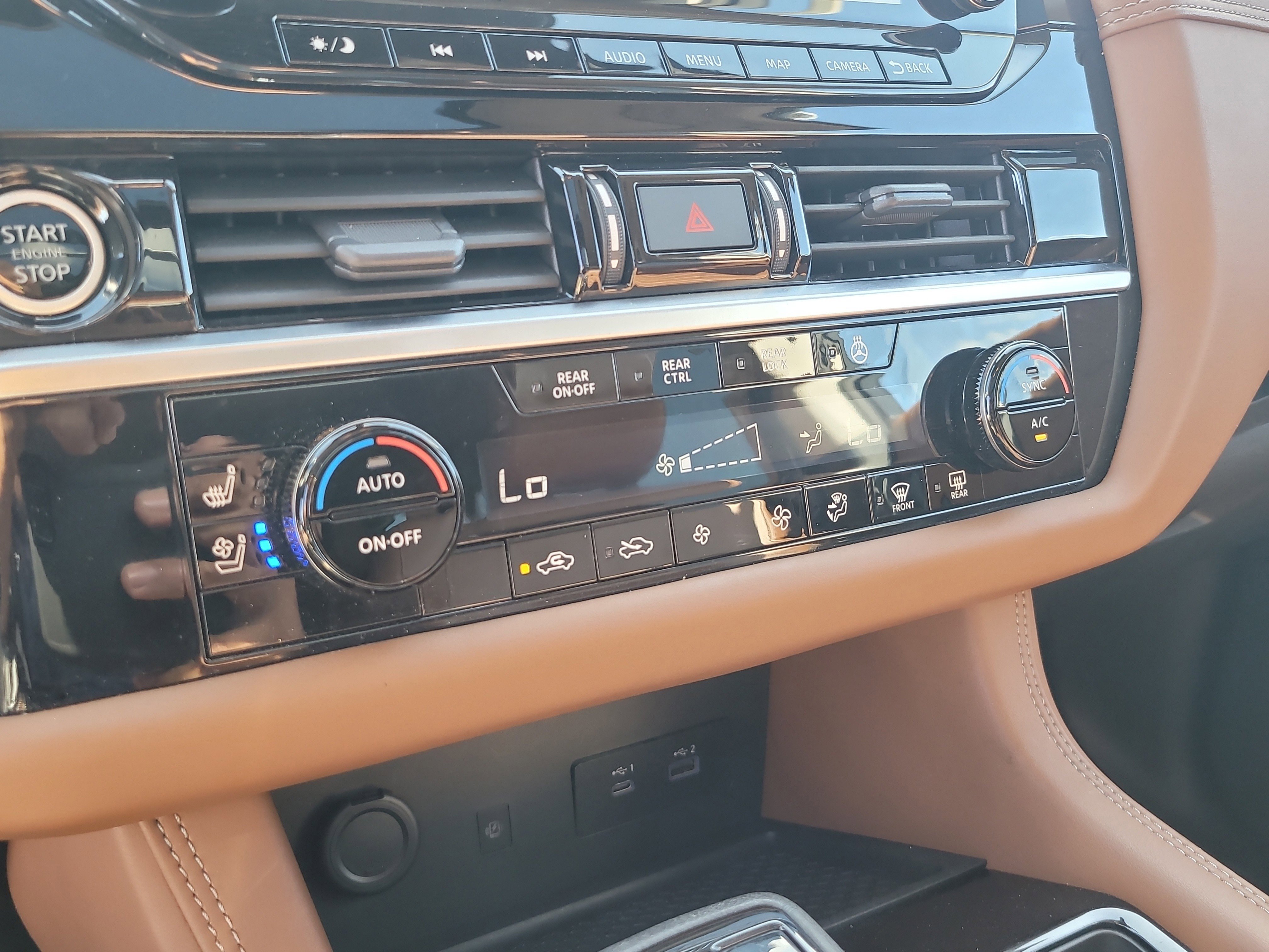 Used 2022 Nissan Pathfinder Platinum w/ Cargo Package image 25