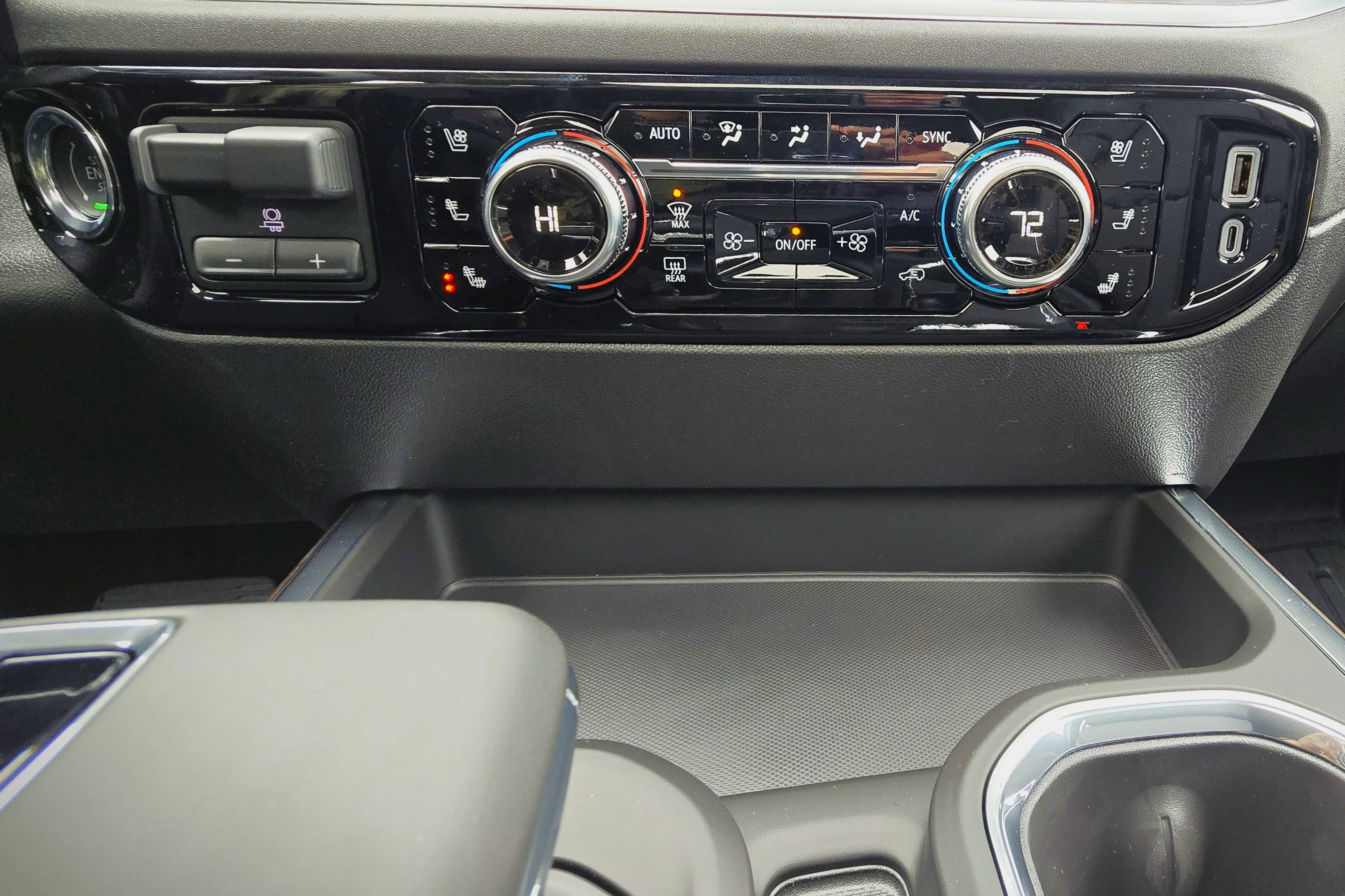 New 2026 GMC Sierra 1500 SLT w/ SLT Premium Plus Package image 28