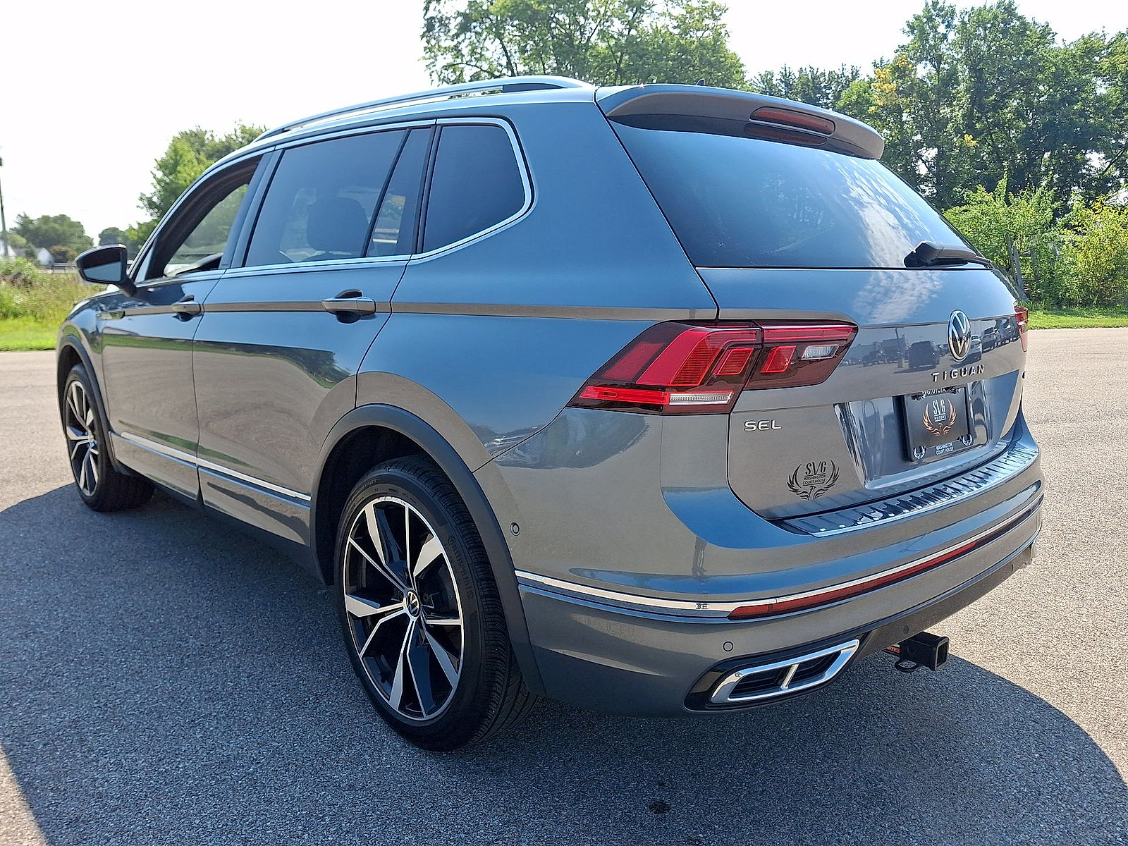 Used 2022 Volkswagen Tiguan SEL R-Line AWD/4WD image 22