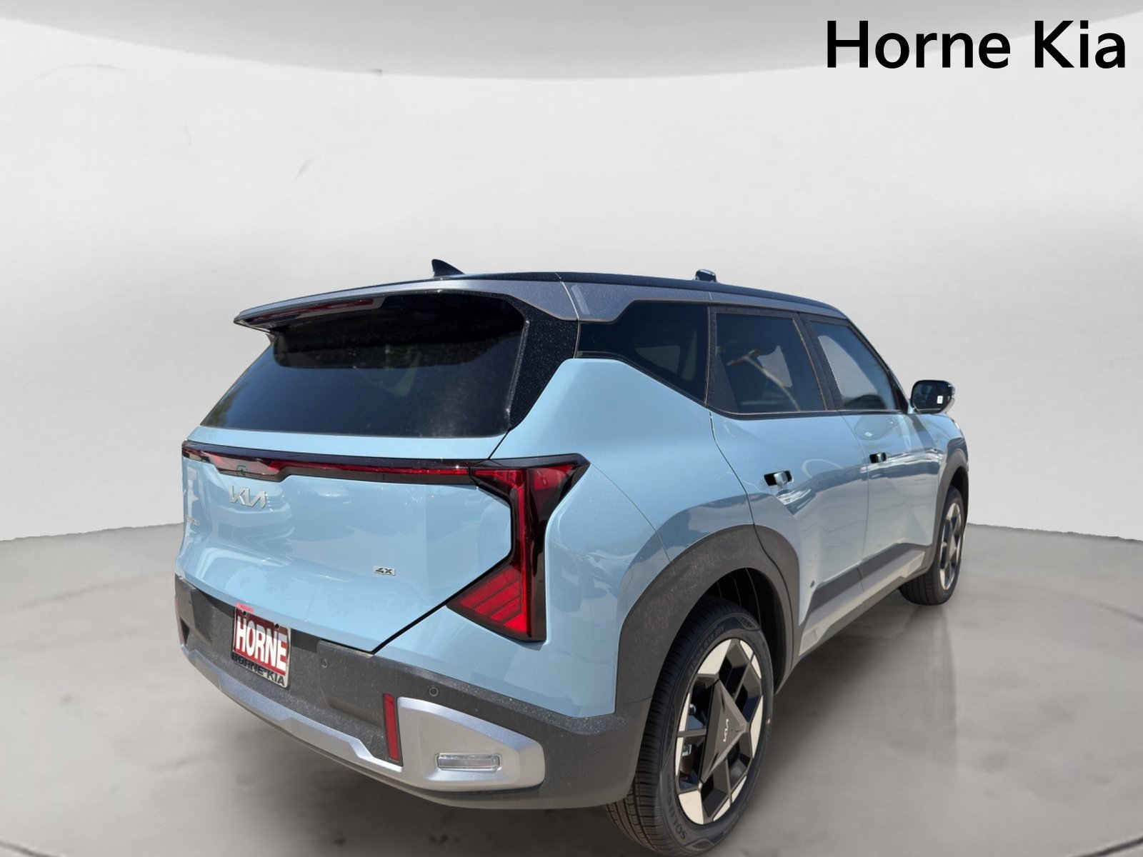 New 2027 Kia Seltos S FWD image 4