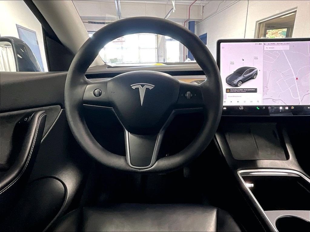 Used 2021 Tesla Model Y Long Range AWD/4WD image 17