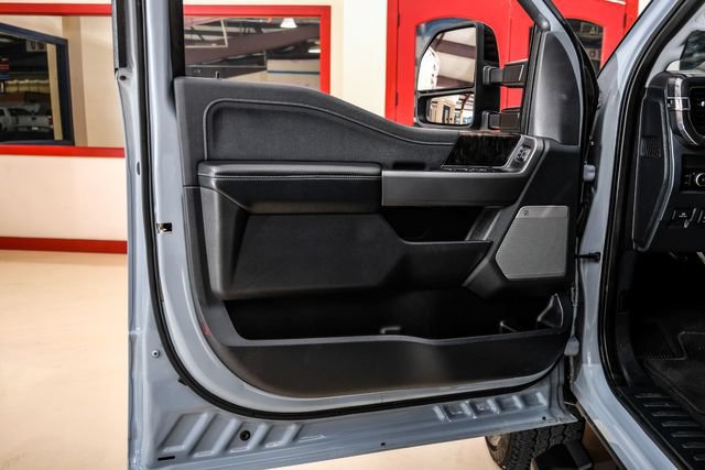 Used 2025 Ford F350 Lariat w/ Black Appearance Package AWD/4WD image 54