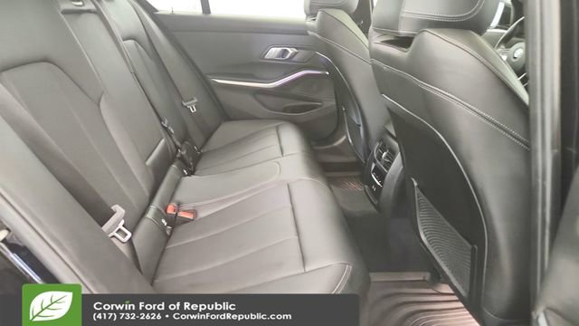 Used 2022 BMW 330i xDrive Sedan w/ Driving Assistance Package image 24