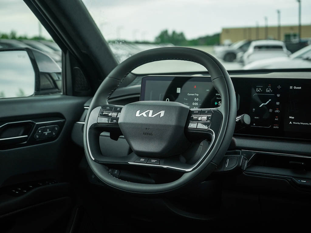 New 2026 Kia EV9 GT-Line AWD/4WD image 17