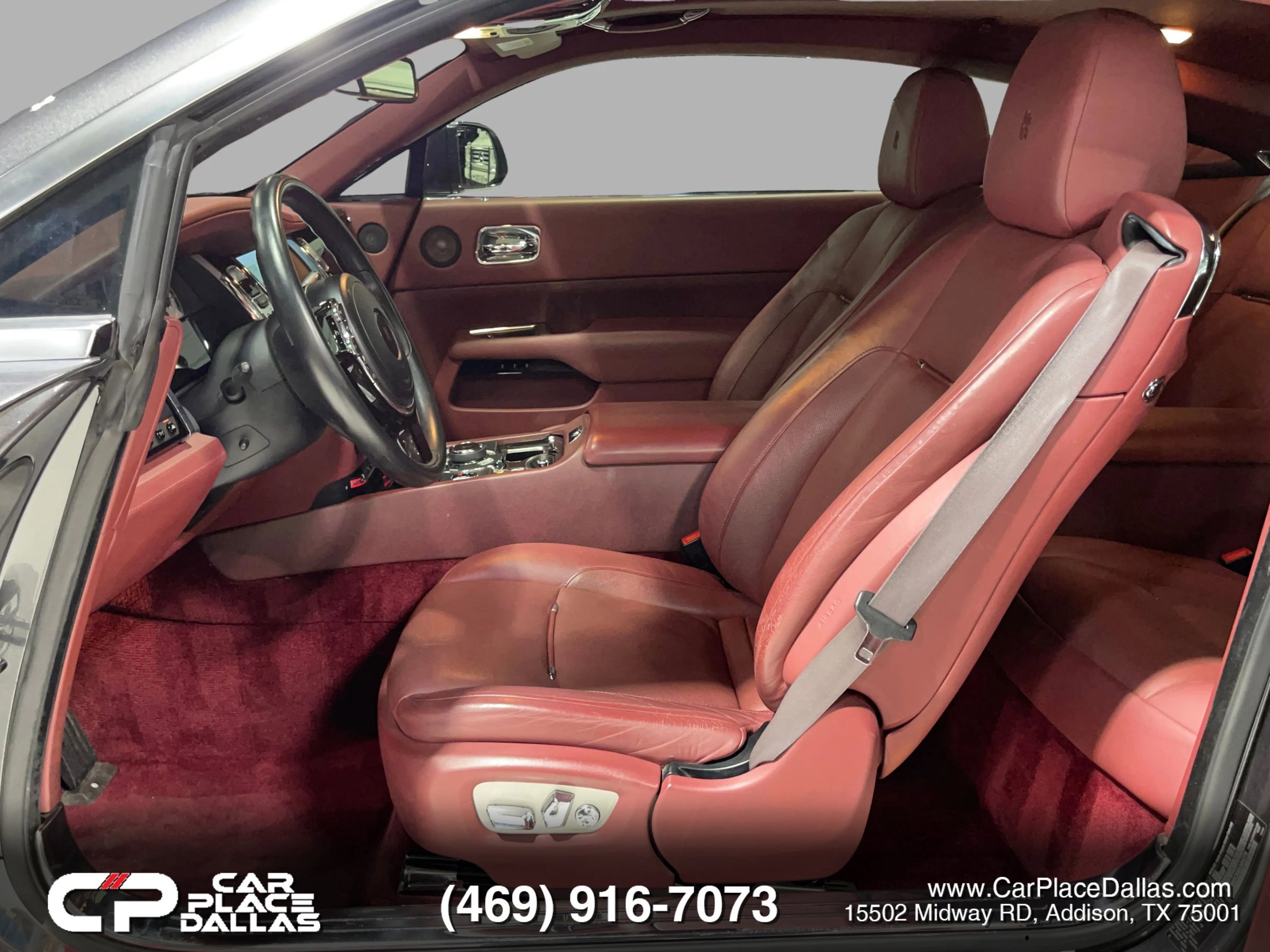 Used 2014 Rolls-Royce Wraith RWD image 25