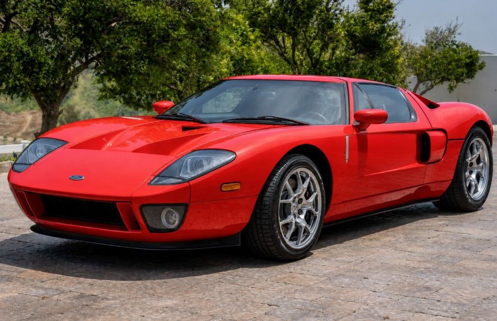 Used 2005 Ford GT RWD image 1
