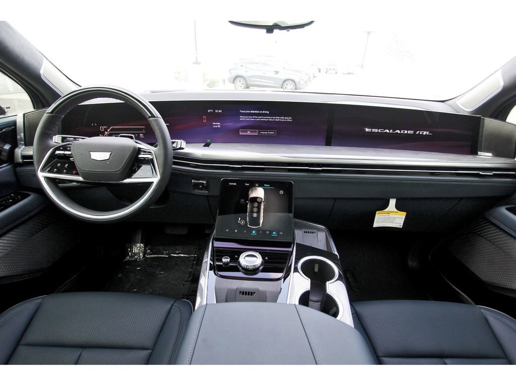 New 2026 Cadillac Escalade IQL Luxury image 9