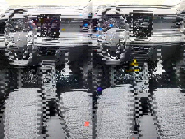 New 2025 Volkswagen Tiguan S image 24