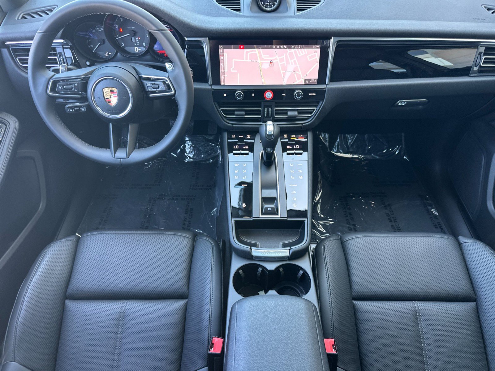 New 2026 Porsche Macan AWD/4WD image 6
