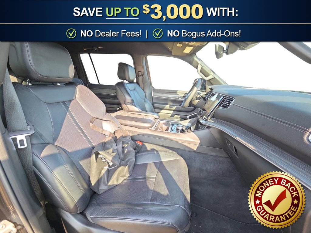 Used 2024 Jeep Wagoneer L Series III w/ Flexible Seating Group image 22