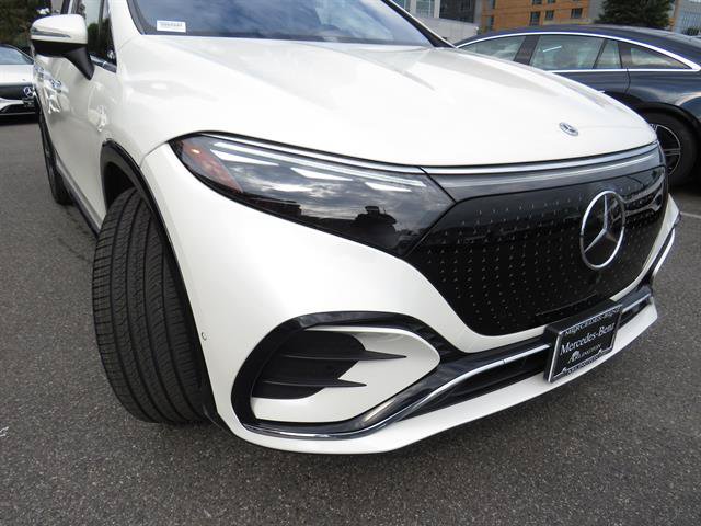 Used 2023 Mercedes-Benz EQS 580 4MATIC SUV image 25
