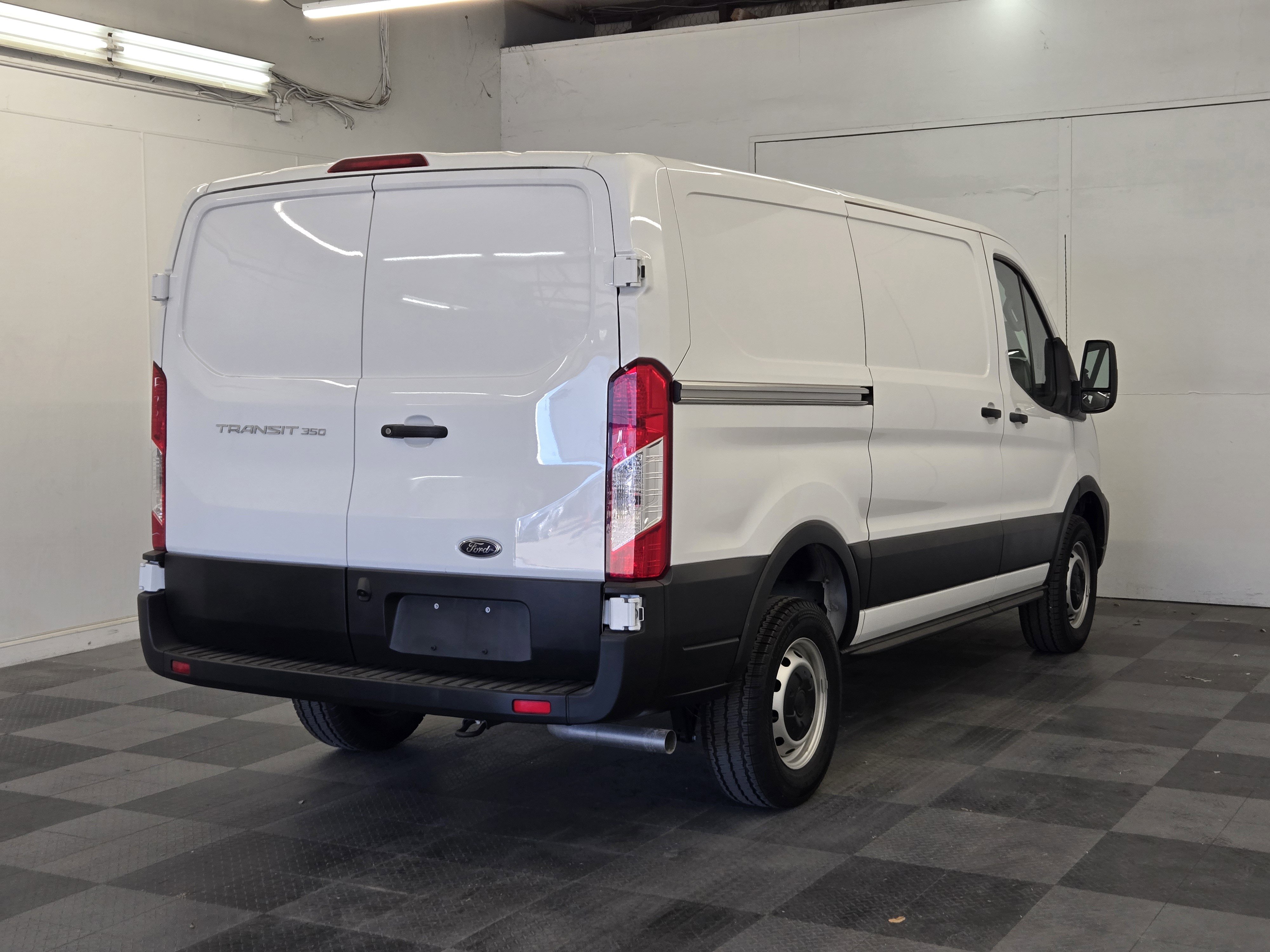 Used 2024 Ford Transit 350 Low Roof image 5